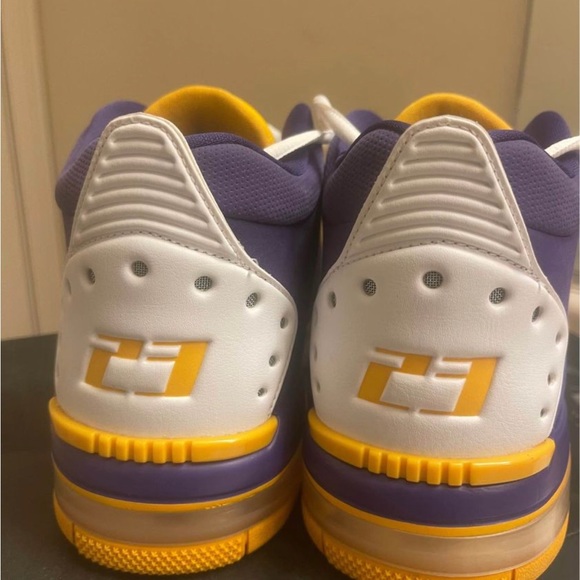 Air Jordan - Picture 5 of 6